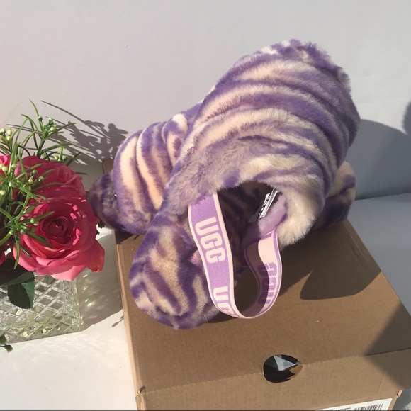 UGG Fluff Yeah Slide Zebra - Picture 13 of 13